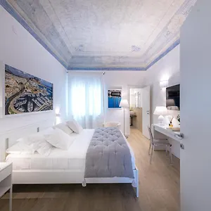 la-home42-suite.palermohotels.org/
